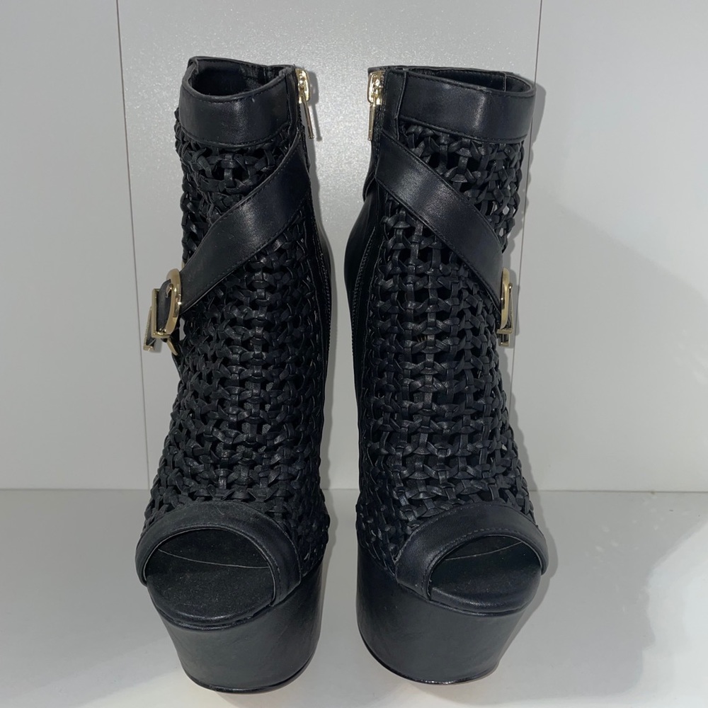 Bebe Booties